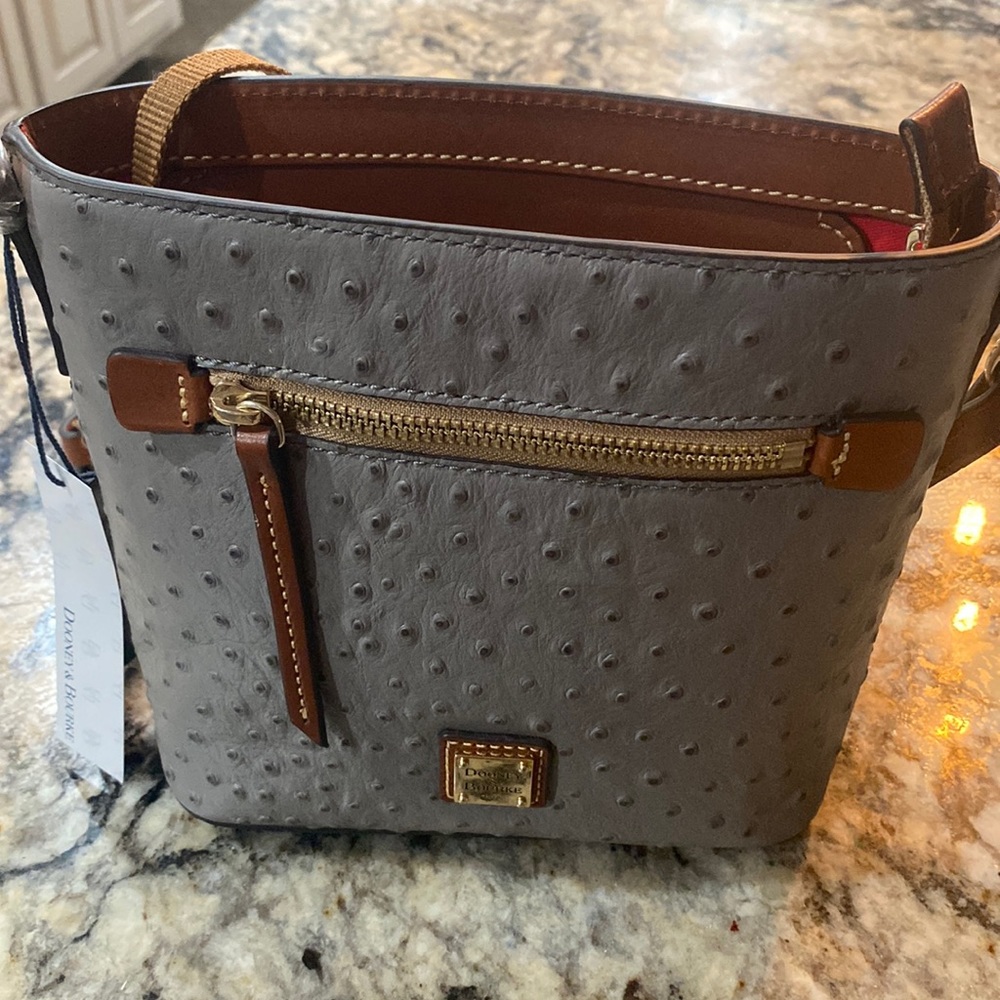 Brand new Dooney & Bourke small zip crossbody